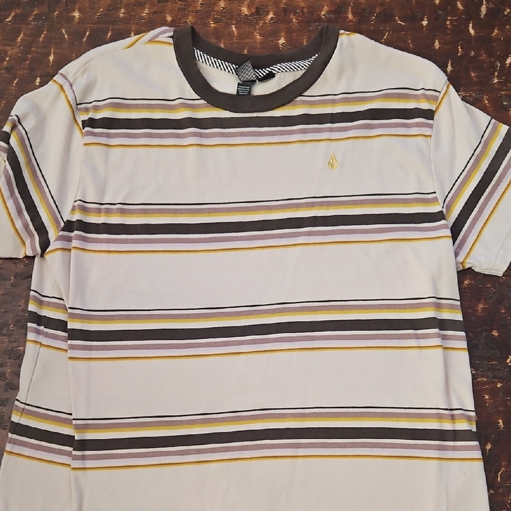 Striped Volcom Women's Shirt Small